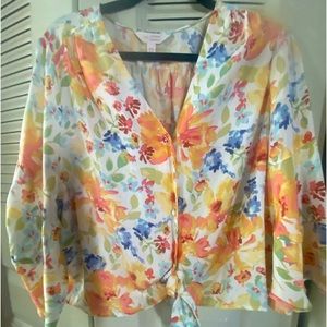 Lauren Conrad Floral Blouse, Size XXL.